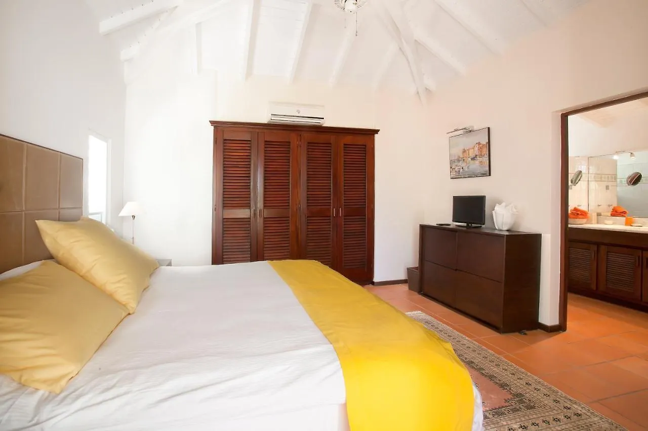 Private Orient Bay Villa With Spectacular Views 法屬聖馬丁/荷屬聖馬丁