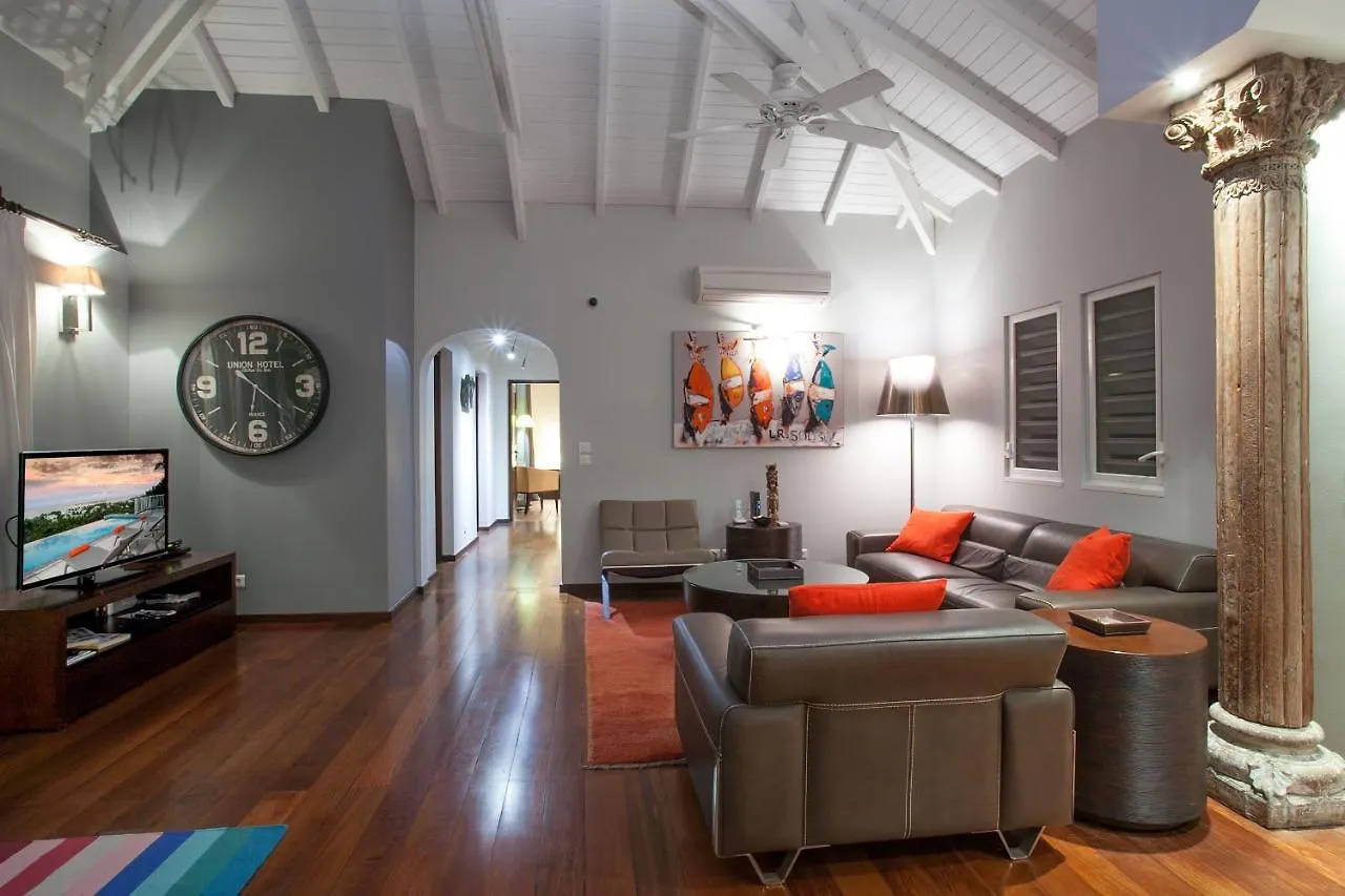 Private Orient Bay Villa With Spectacular Views 0*,