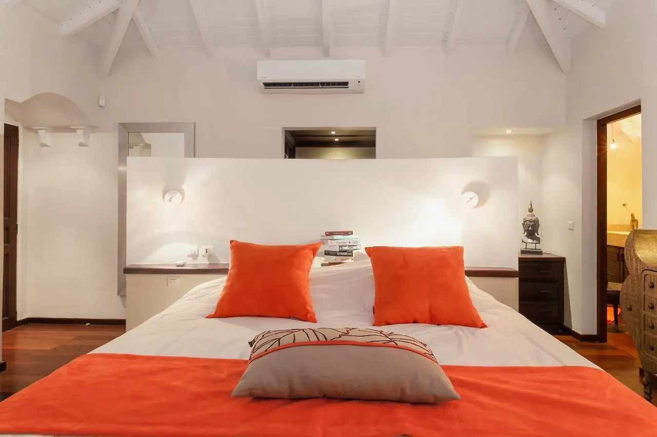 Private Orient Bay Villa With Spectacular Views